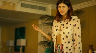 Alexandra Anna Daddario - ''The White Lotus'' S1E01