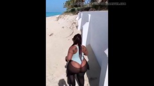 Wobbly Beach Booty