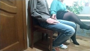 Strange Woman in the Waiting Room Gives a Handjob to me