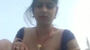 Bhabhi finger fuck