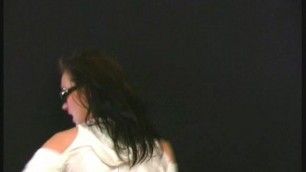 Disco Lady Lenka Dancing Flexible