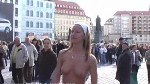 Slim Flasher Has Fun in Public